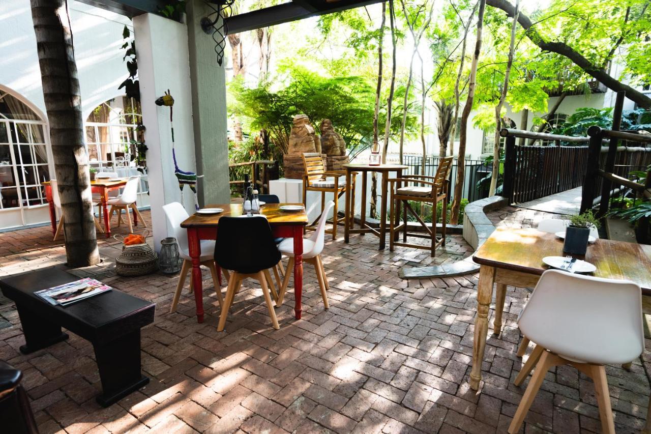 Village Ridge Boutique Stays พริทอเรีย ภายนอก รูปภาพ